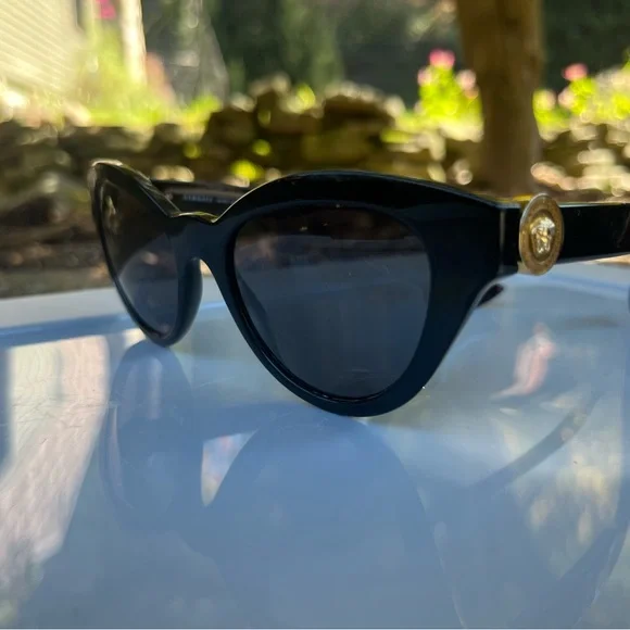 Versace Black Sunglasses with Gold Medallion - Picture 1 of 12